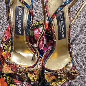 Dolce & Gabbana Women's Multicolor Floral Heels